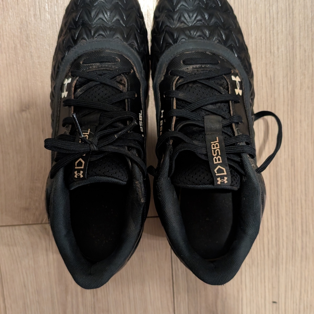 Under Armour Black Baseball Cleats